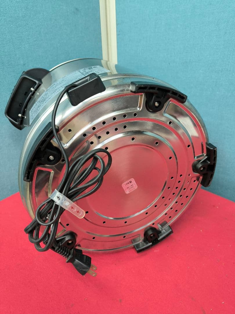 美品　タイガー 業務用炊飯器 2升炊き ステンレスボディ JNO-A360