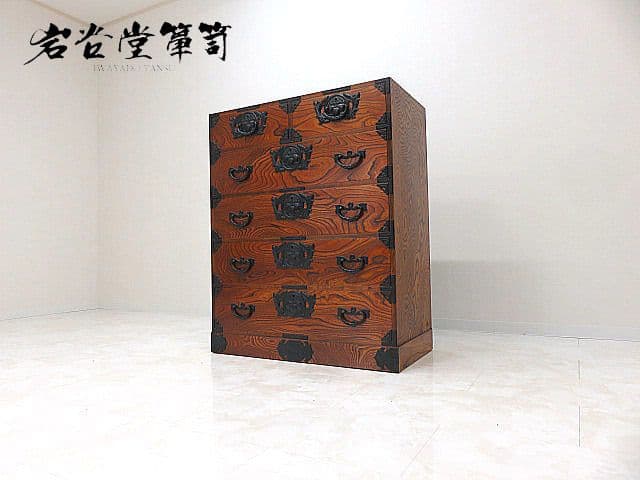美品　伝統工芸　岩谷堂箪笥 整理箪笥 ケヤキ材 欅材　拭き漆仕上げ 和箪笥