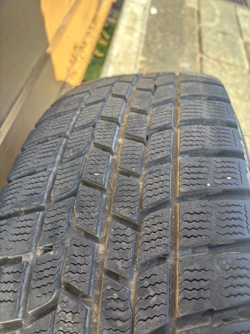 スタッドレスタイヤ16インチ ホイール4本セット