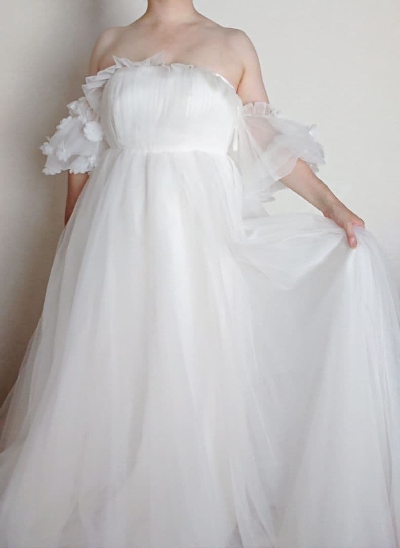 フラワー袖ウェディングドレス エンパイア（マタニティ対応）