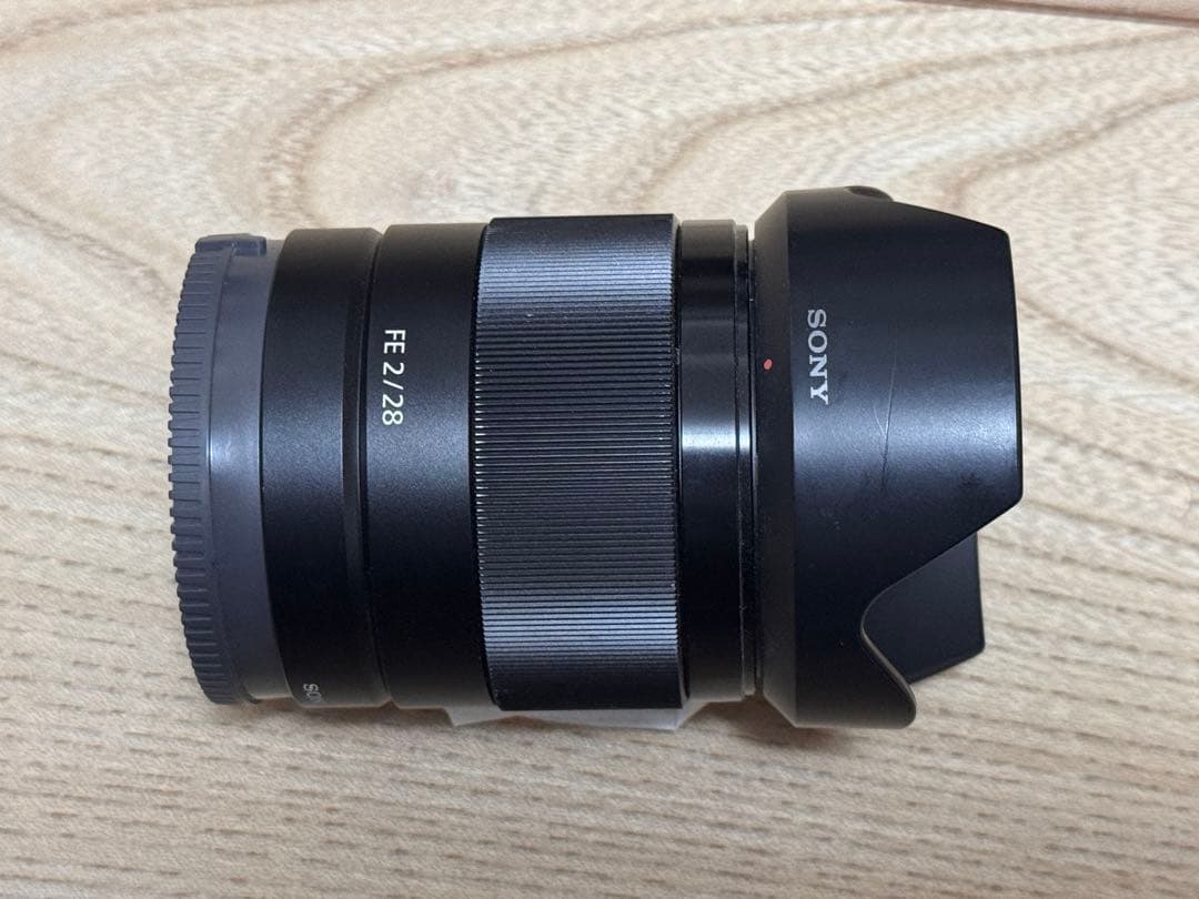 SONY FE 28mm F2 レンズ