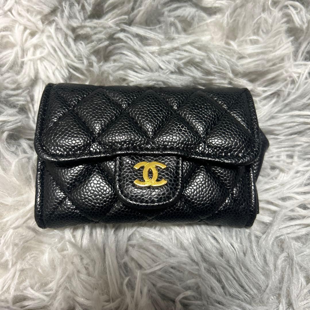 CHANEL ブラック キルティング ケース
