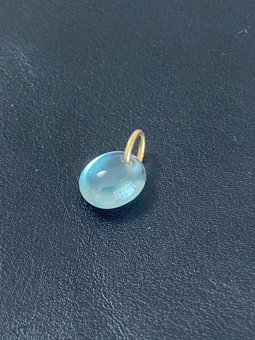 ペンダントチャーム ハリックァ プレナイト ナミビア産 K18