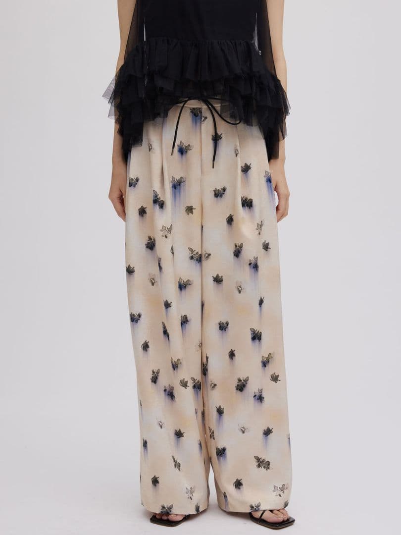 パンツ AmeriVINTAGE CLARA SATIN TUCK PANTS