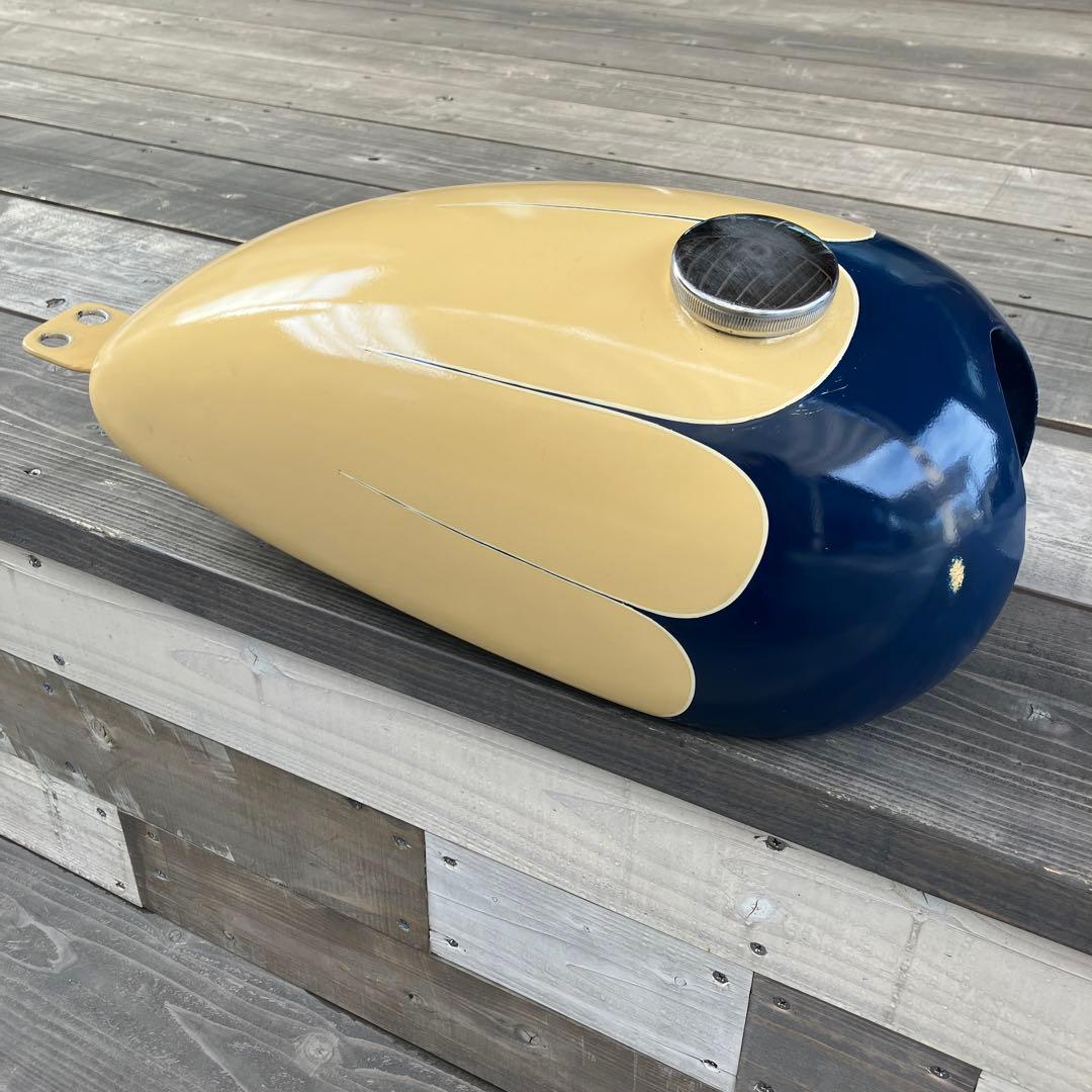 カスタムタンク　マスタングタンク　w650