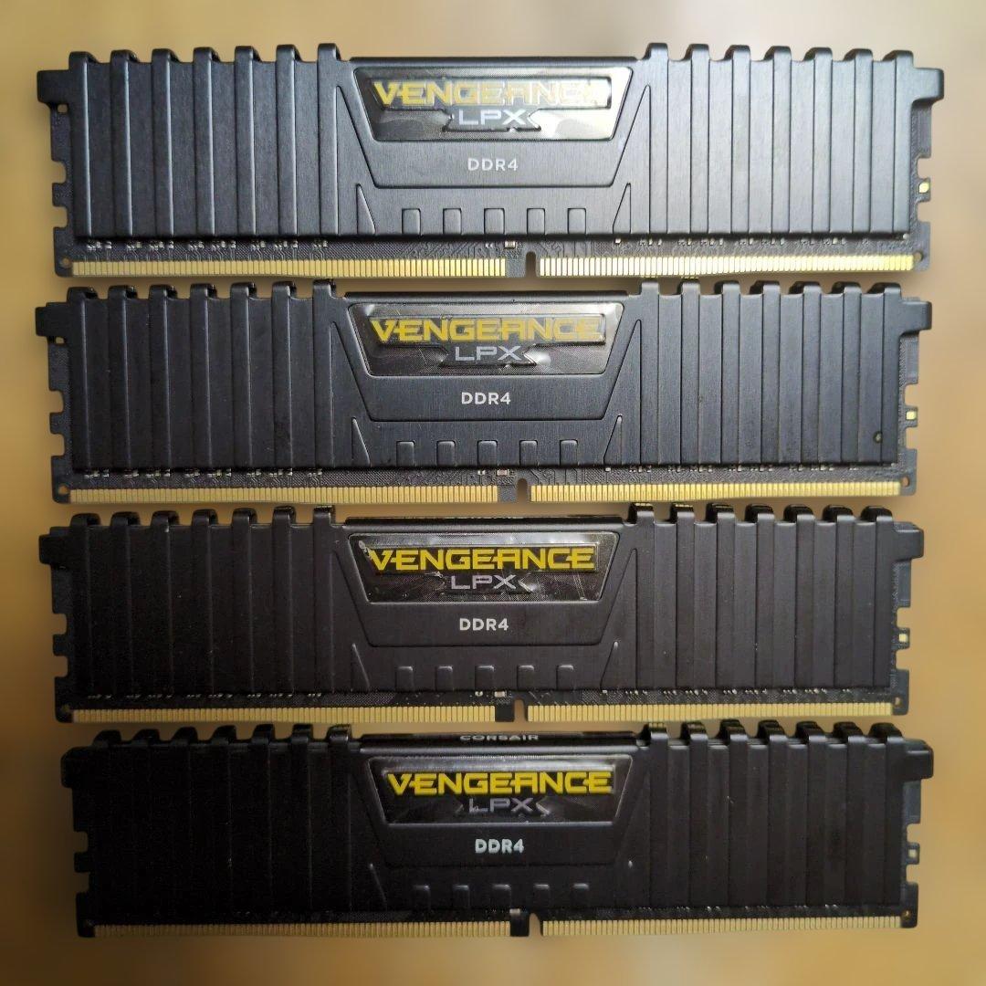32GB (8GB×4) Vengeance LPX DDR4-2666