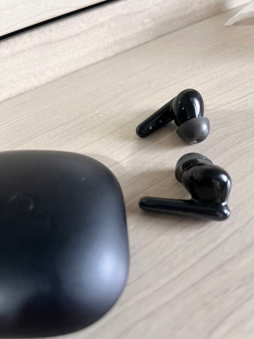 t*o様 ブラック ワイヤレスイヤホン リバティ4 pro プロ 黒