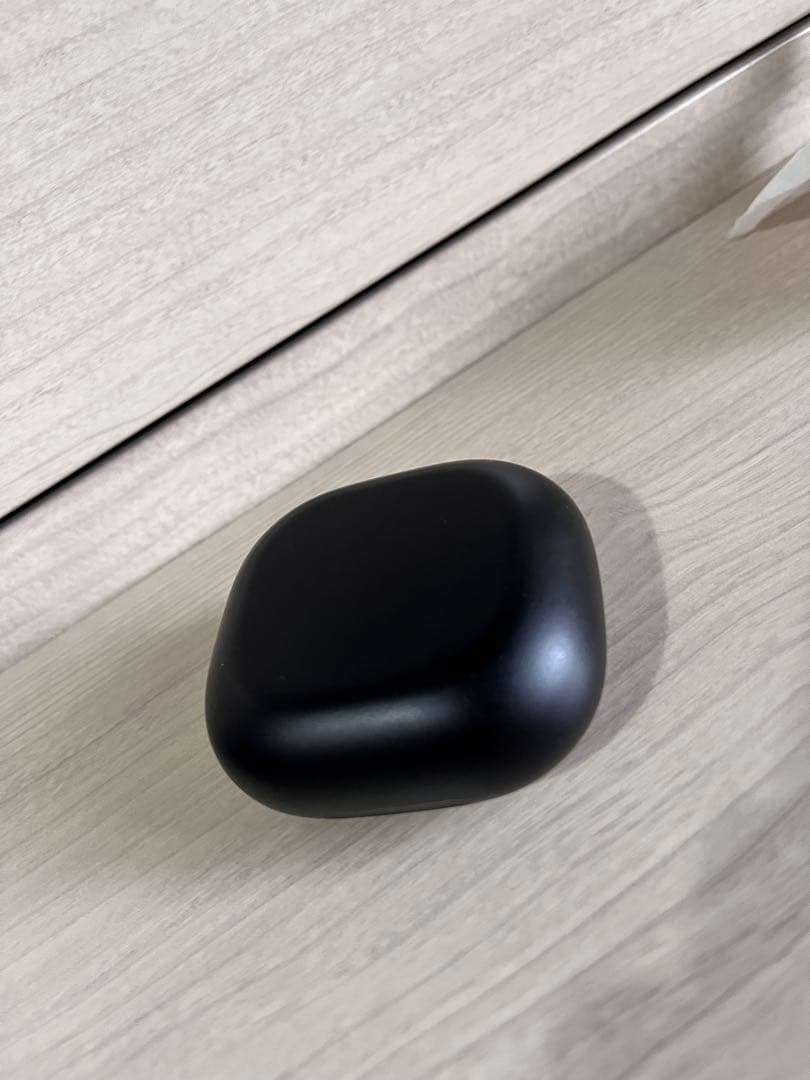 t*o様 ブラック ワイヤレスイヤホン リバティ4 pro プロ 黒