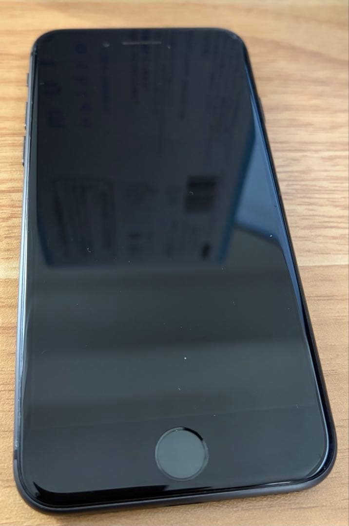 Apple iPhone 8 64GB ブラック 本体