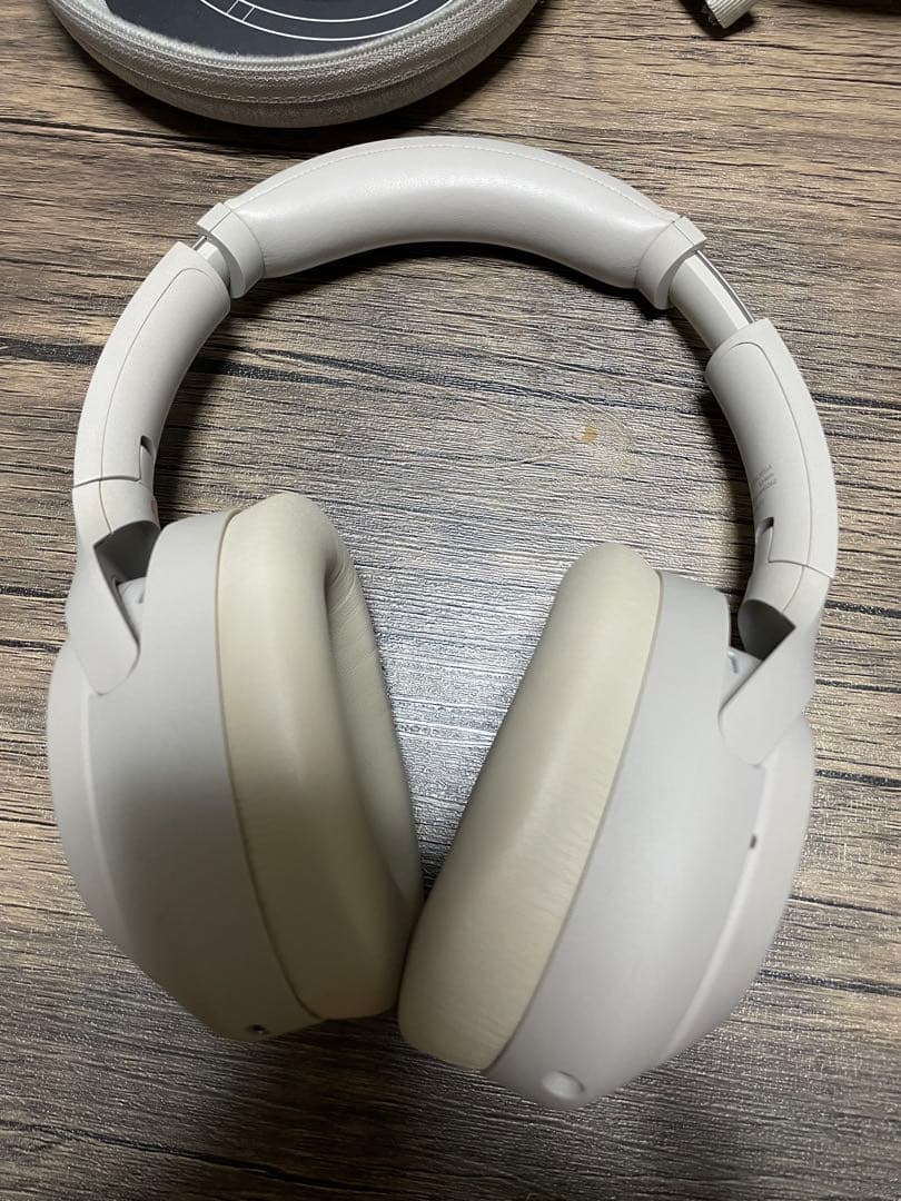 Sony WH-1000XM4 ワイヤレスヘッドホン ホワイト