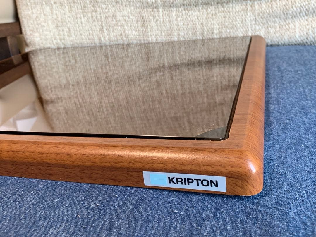 krypton クリプトン　ガラストップ　オーディオボード　AB-G2500