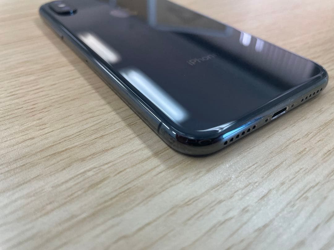 Apple iPhone X 64GB SIMフリー