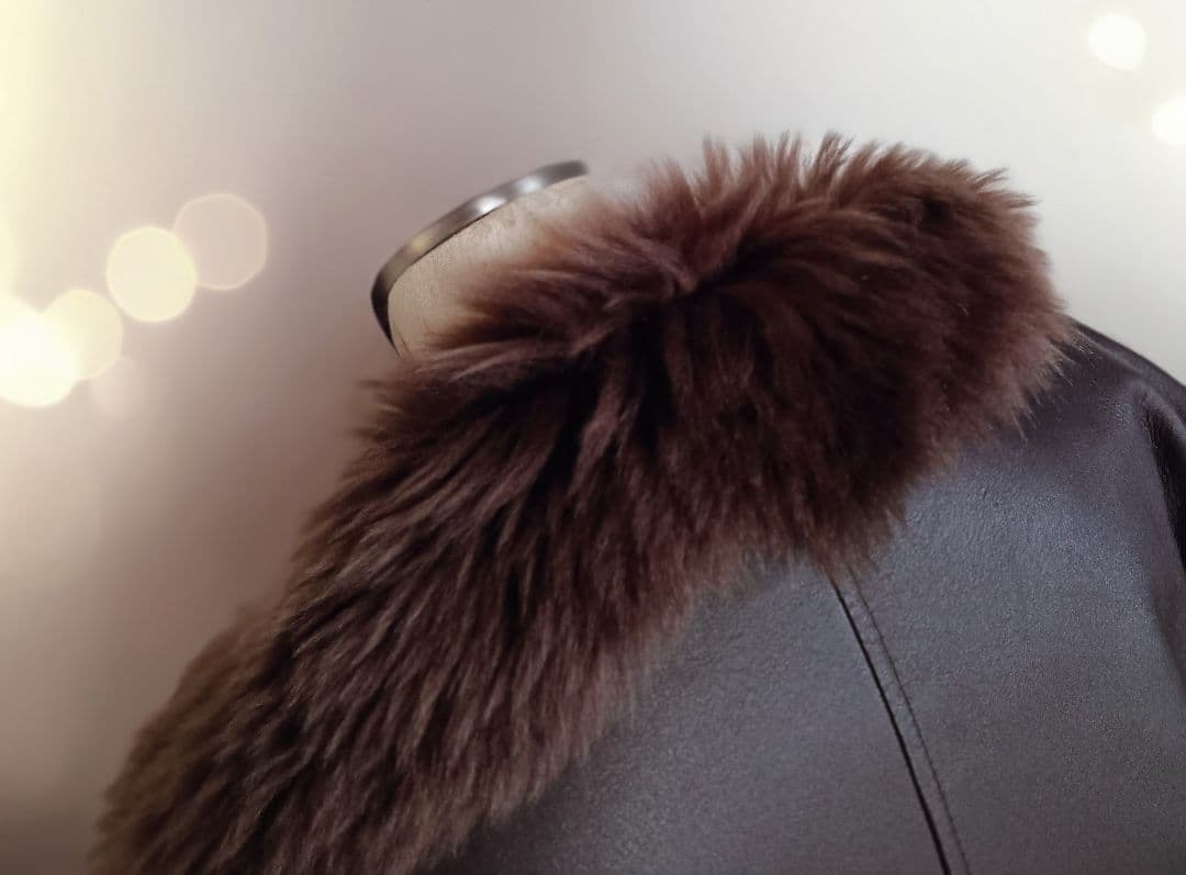 Otto ファー付　ソフトラム表革リアルムートンコート　軽量　ゆったりサイズ