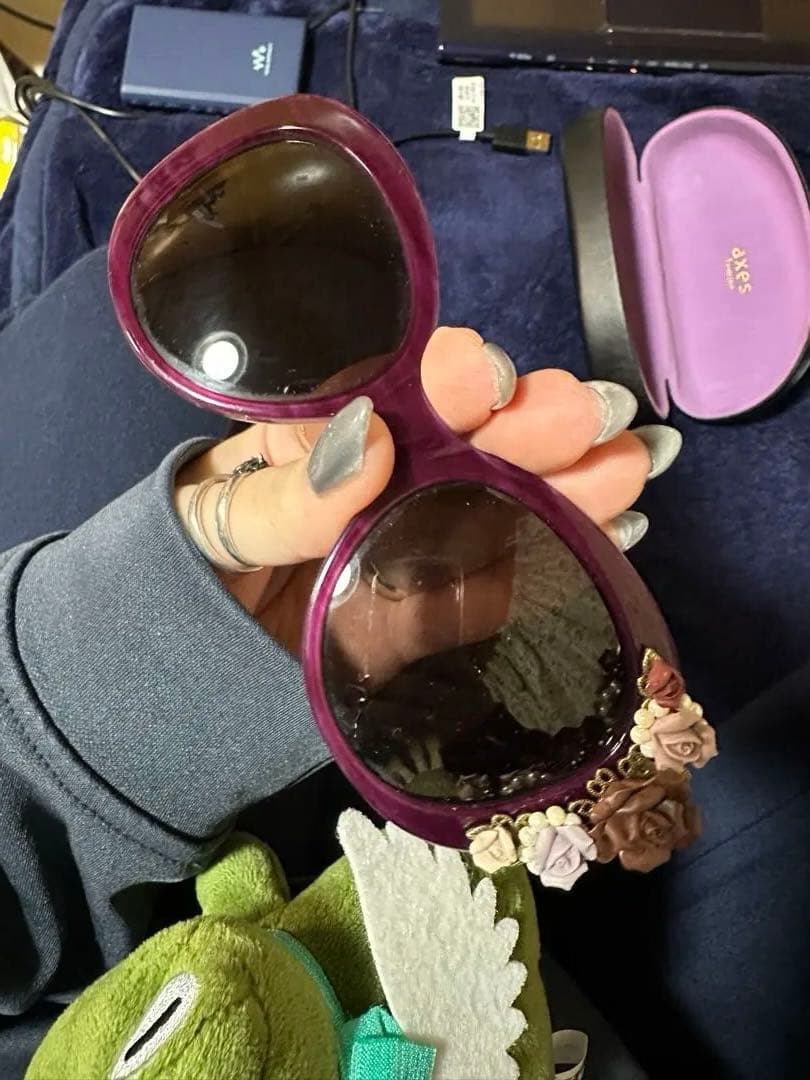 axes femme サングラス