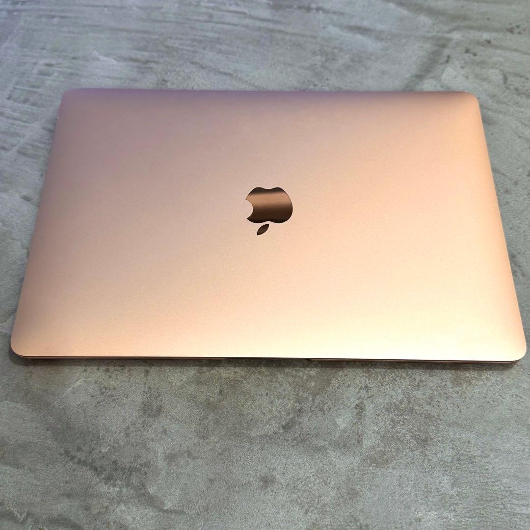 MacBook Air 13 インチ (2020) - Apple M1