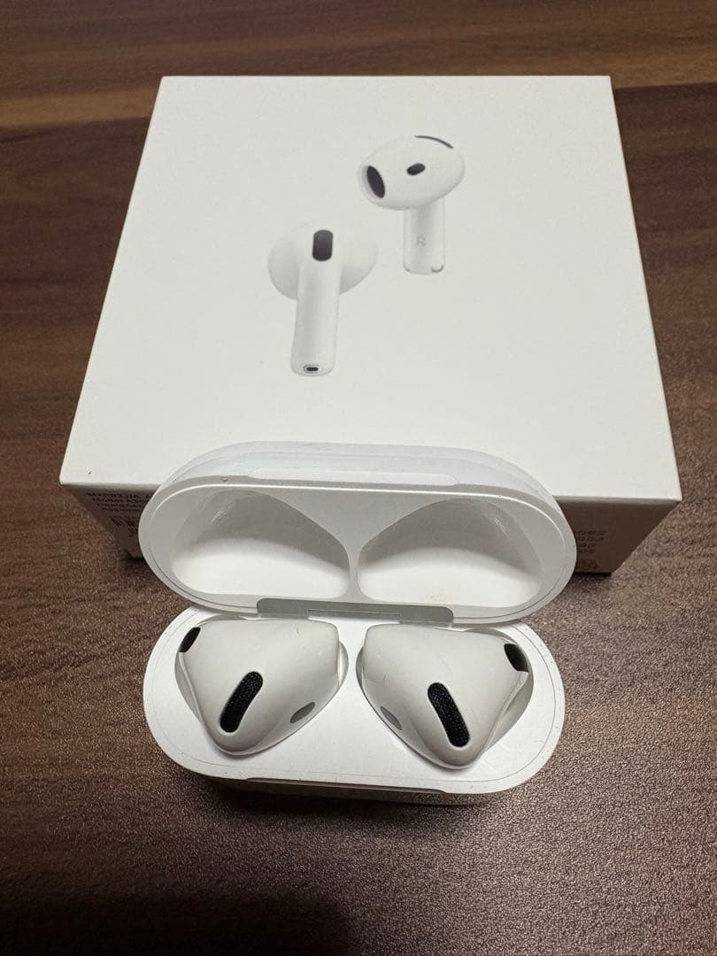 Apple AirPods4 アクティブノイズキャンセリング ホワイト