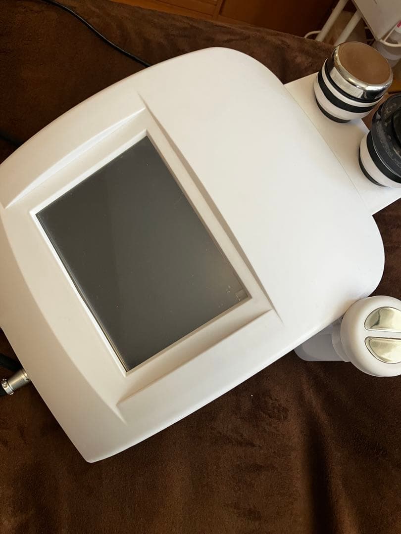 キャビスタープロ　業務用キャビテーション　ラジオ波　フェイス、ボディー二の腕に！