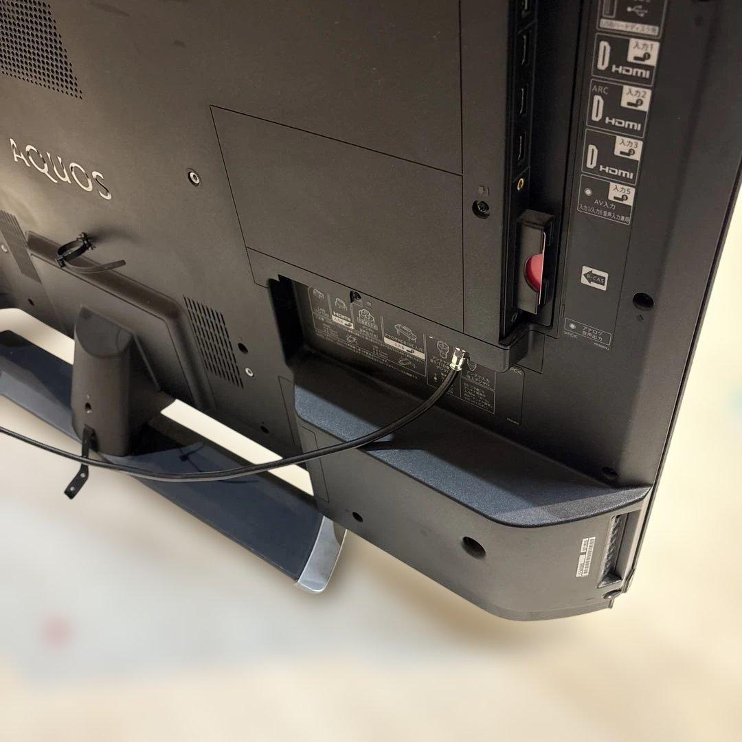 SHARP　50インチ液晶テレビ