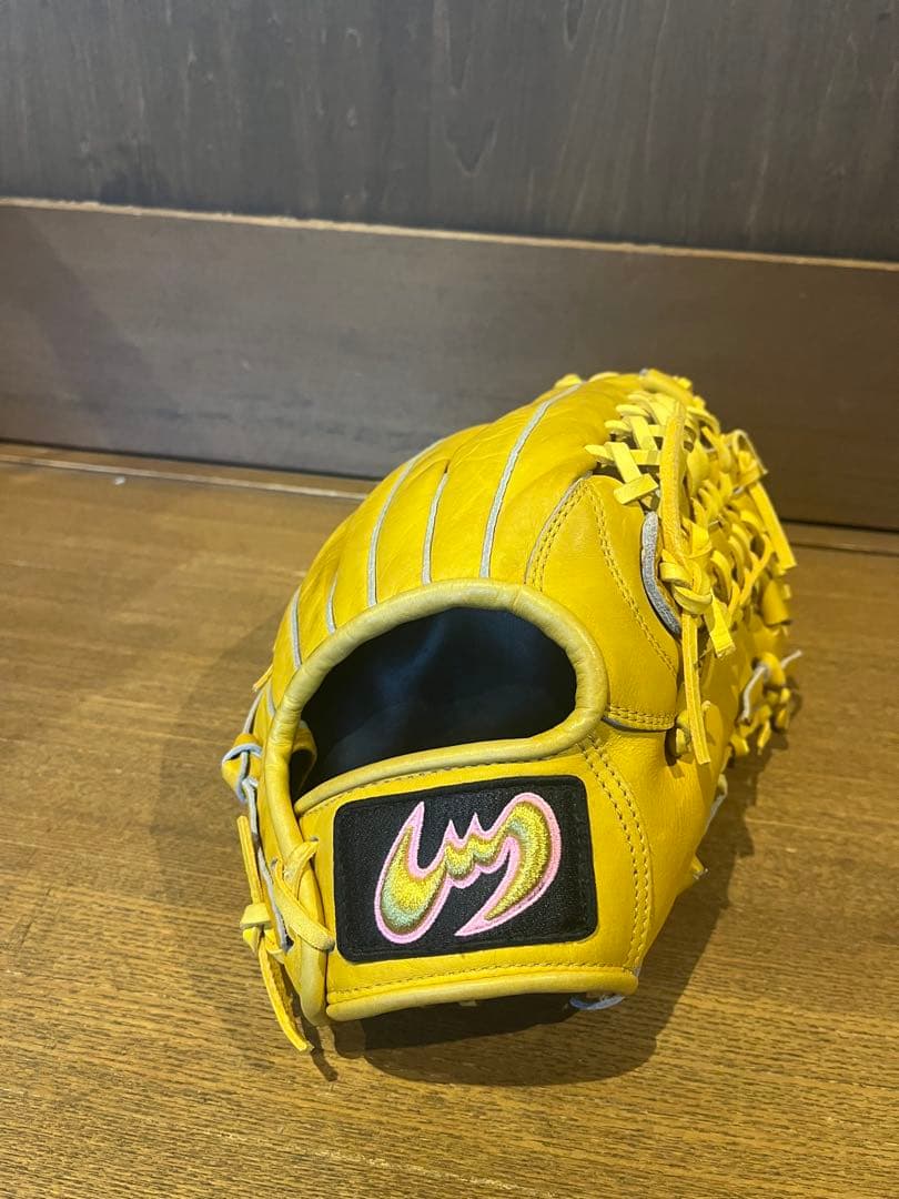 野球　グローブ　一般軟式　外野手用　ジームス　美品　お正月お値下げ！期間限定。