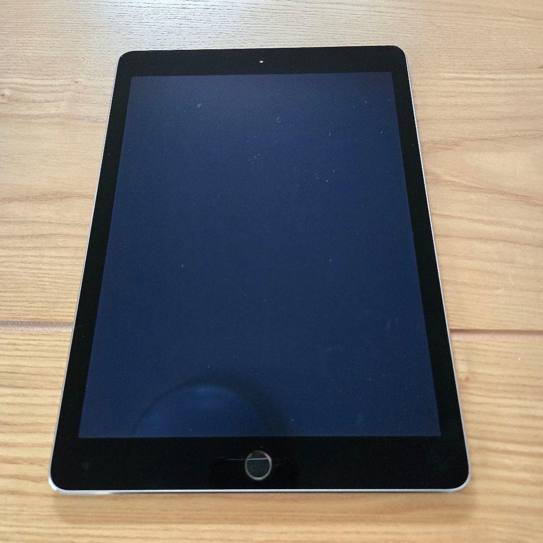 Apple iPad 9.7インチ シルバー 本体
