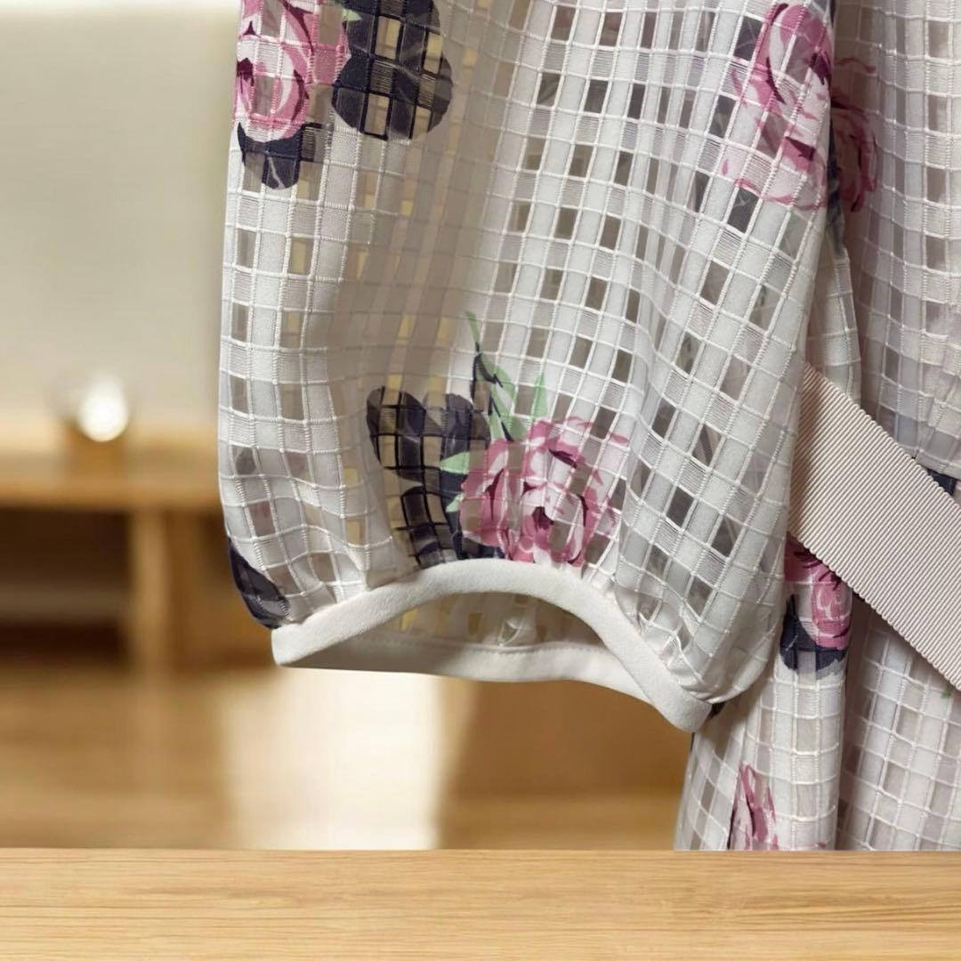 ♡エムズグレイシー♡新品花柄ワンピース♡42サイズ♡13号