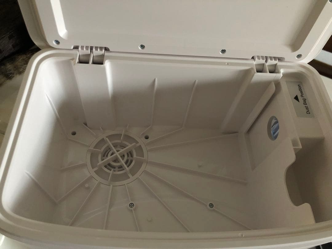 ECOVACS DEEBOT Y1 PLUS ロボット掃除機　エコバックス