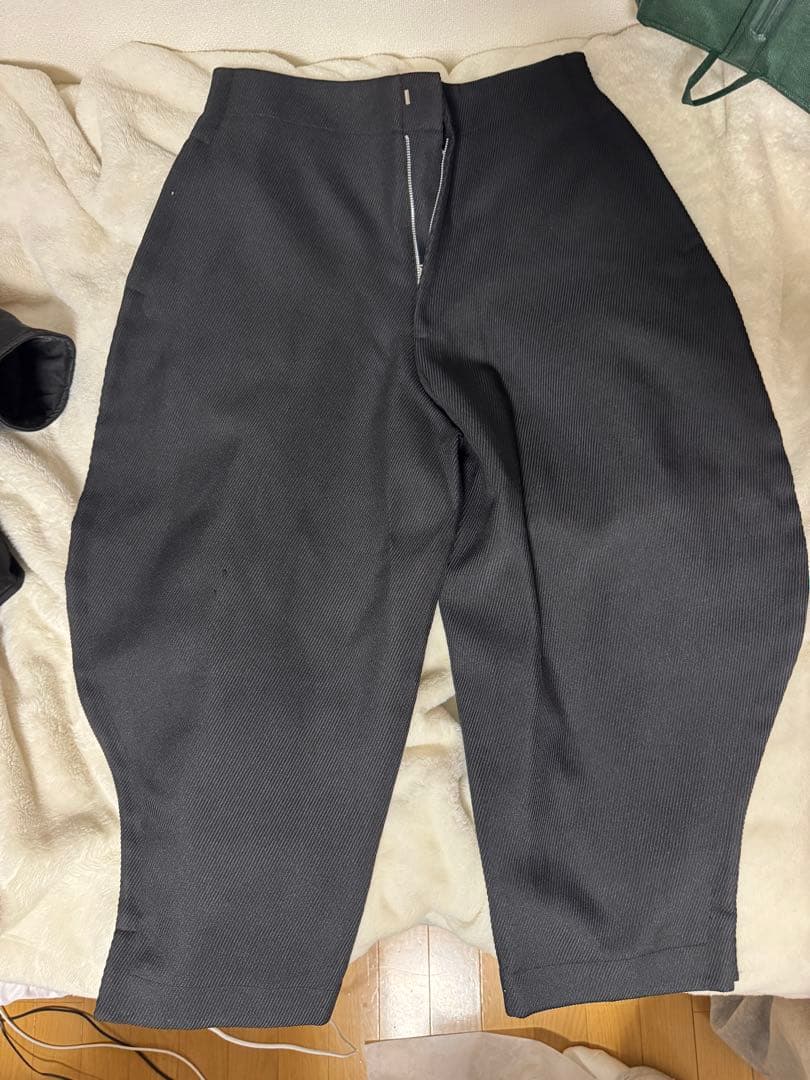 COMME des GARÇONS 変形パンツ