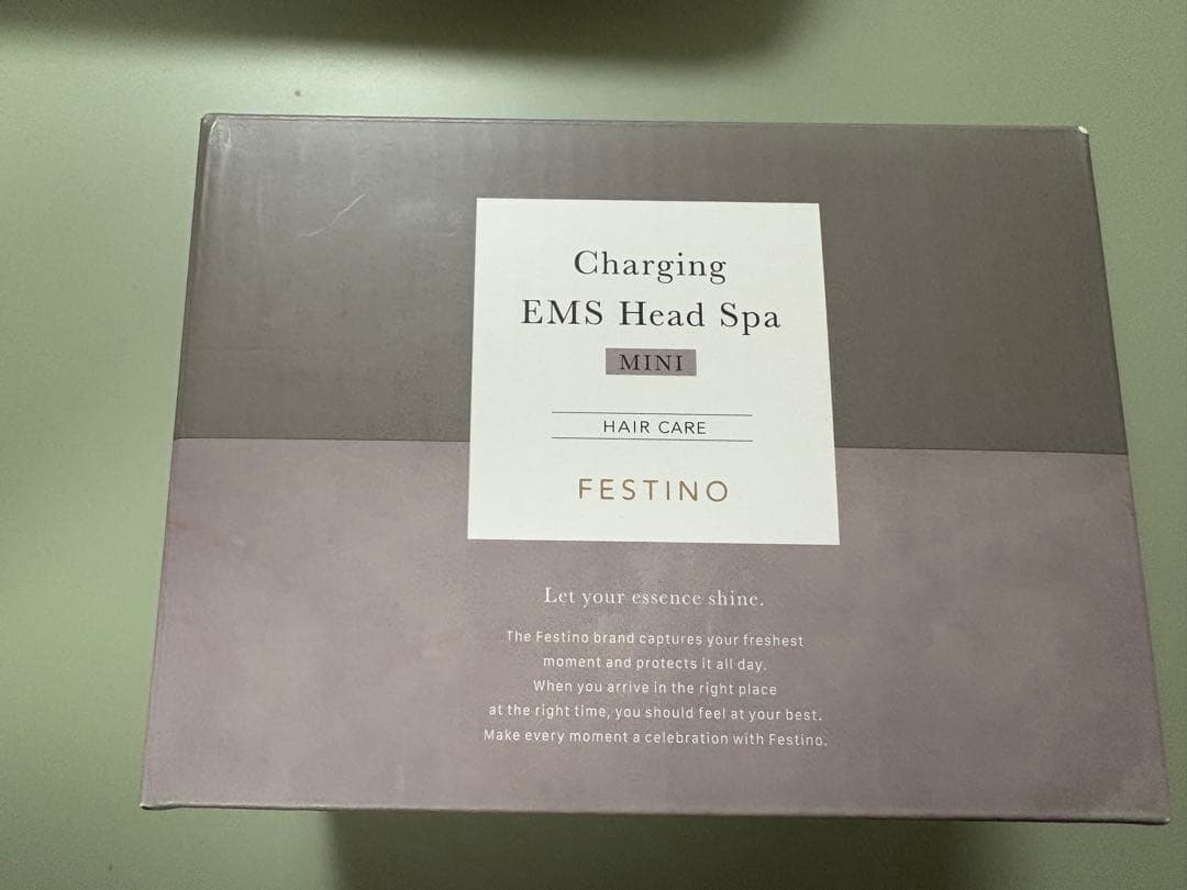未使用 フェスティノ 充電式 EMS ヘッドスパ ミニ　ホワイト