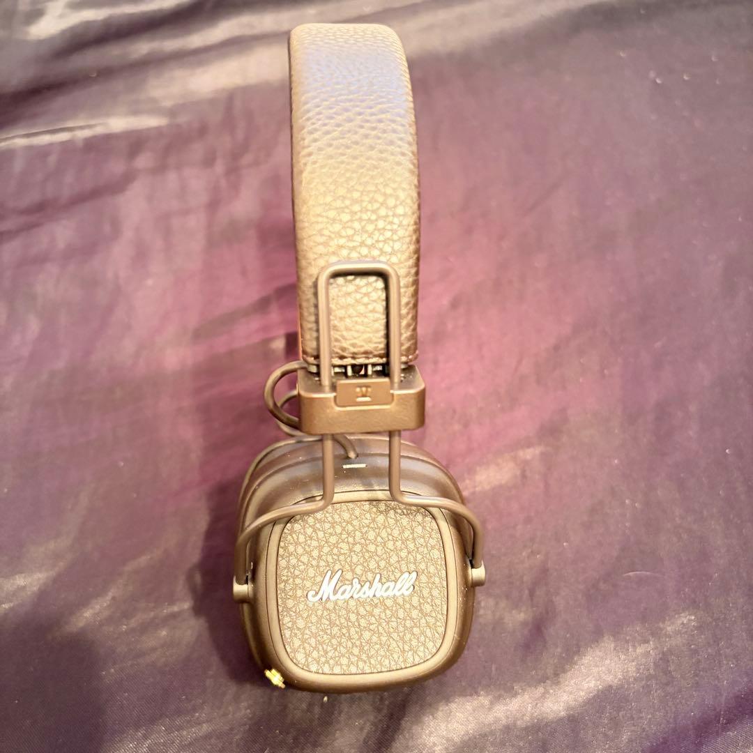 Marshall Major IV ワイヤレスヘッドフォン ブラウン