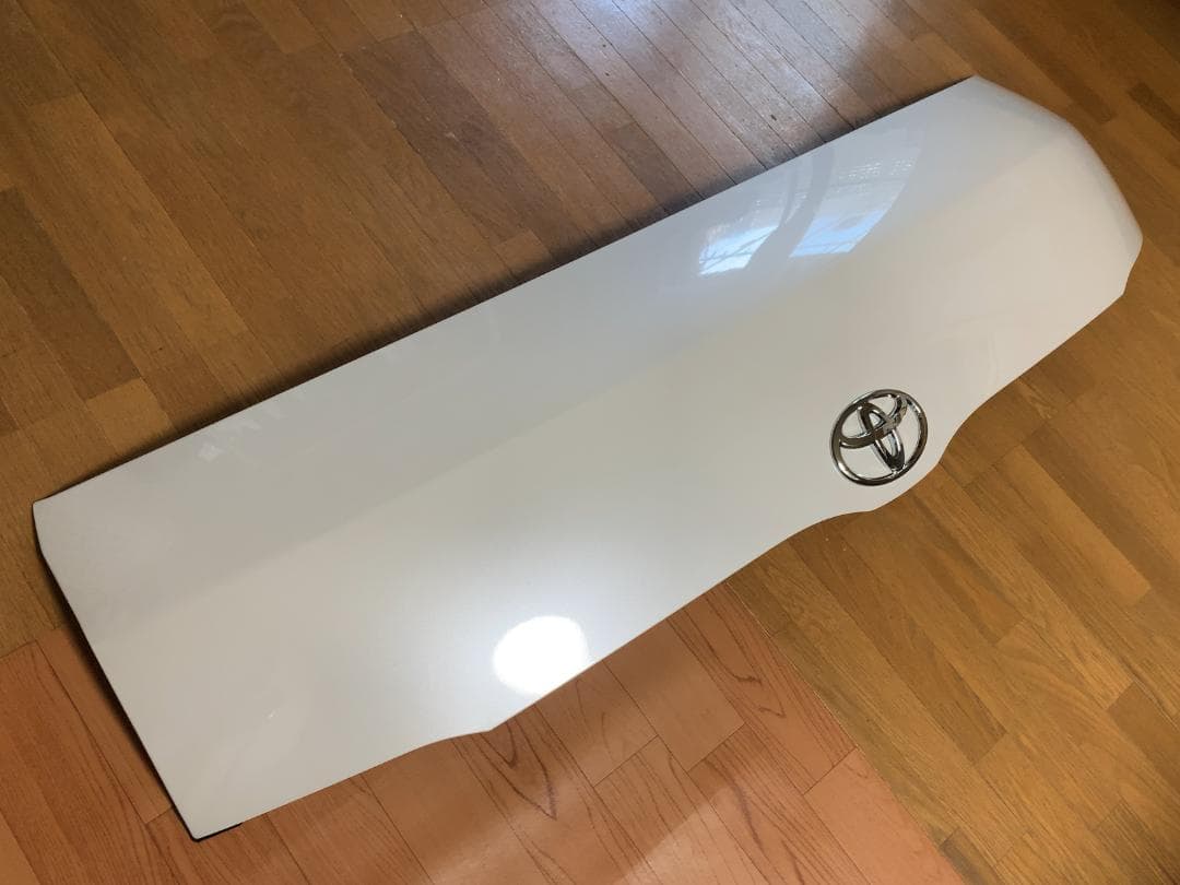 26-085 新車外し 200系 ハイエース 標準 純正 ボンネット 070 白