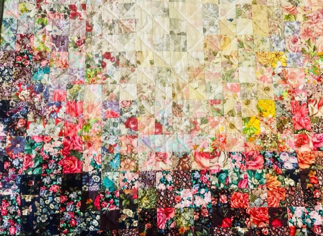 ヴィクトリアンキルトのクロス