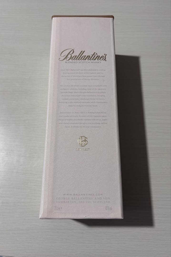 Ballantine's 21年ウイスキー 専用ボックス付き