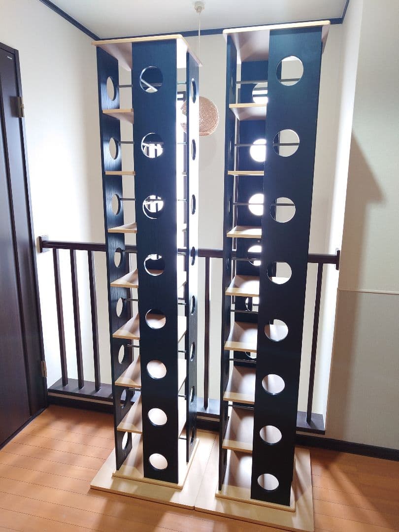 【引取り限定】2台360°回転 8段タワー多目的ラックブラック コミック 書棚