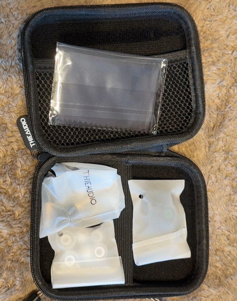 イヤホン THIEAUDIO Monarch MKIII