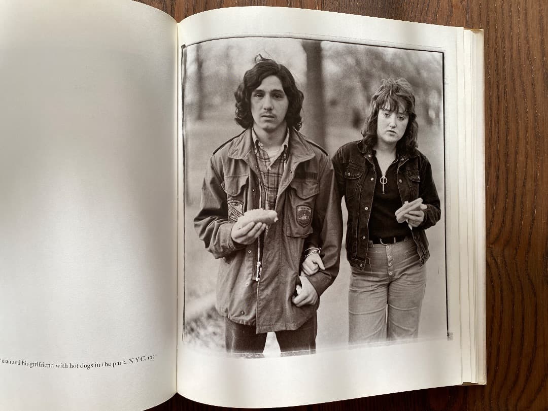 diane arbus　ダイアン・アーバス写真集　英語版　1972年
