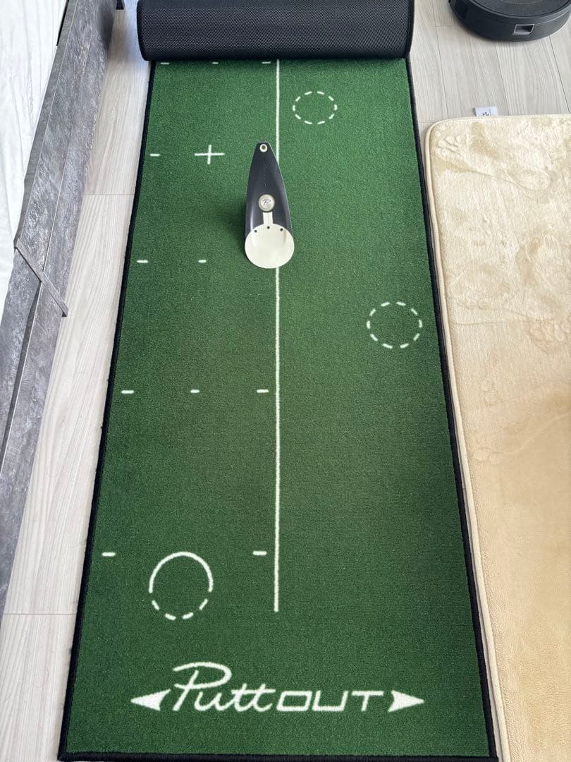PuttOUT パッティングラージマット　パットトレーナー付き