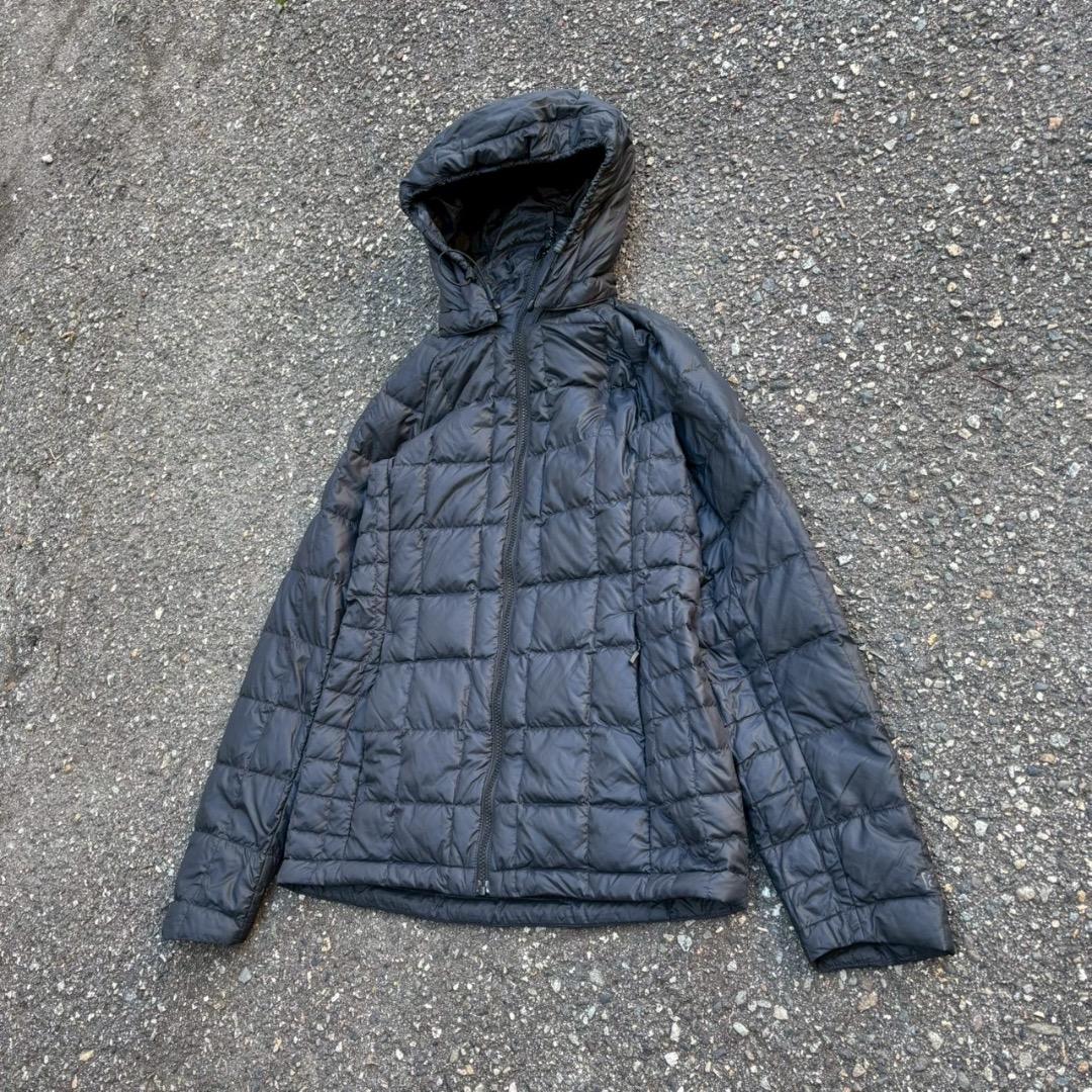 BURTON ak バートン ダウンジャケット ドローコード　フード取り外し可能