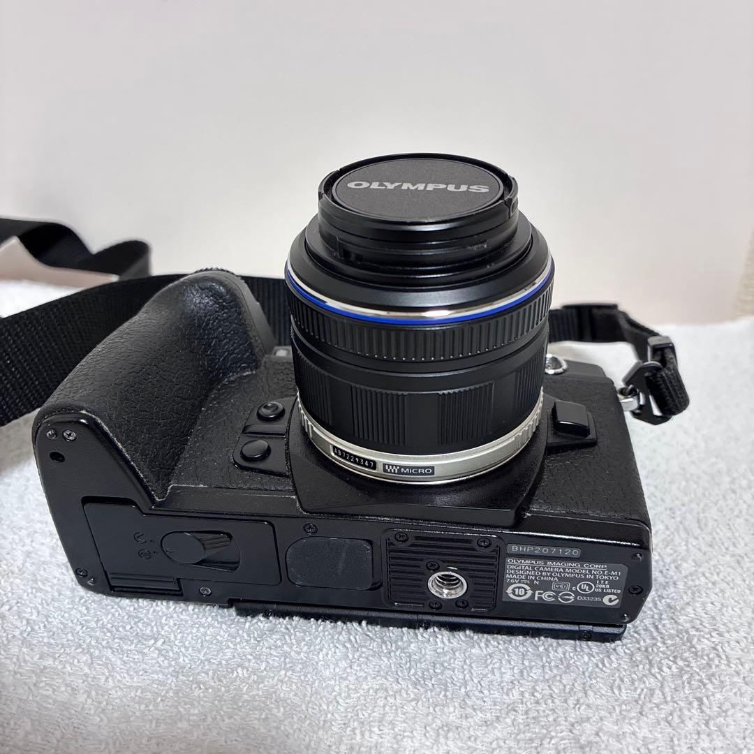 オリンパス OLYMPUS OM-D EM-1 カメラ