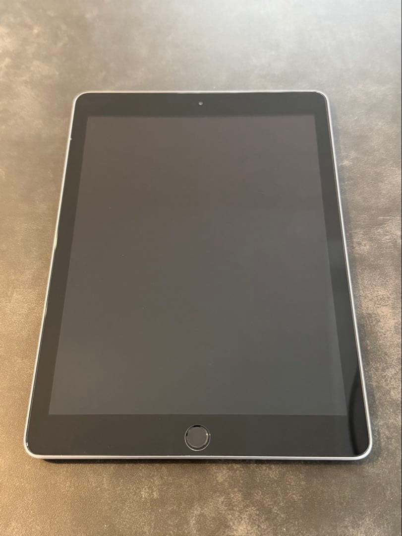 iPad 第6世代　A1893　Wi-Fi　スペースグレイ　128GB