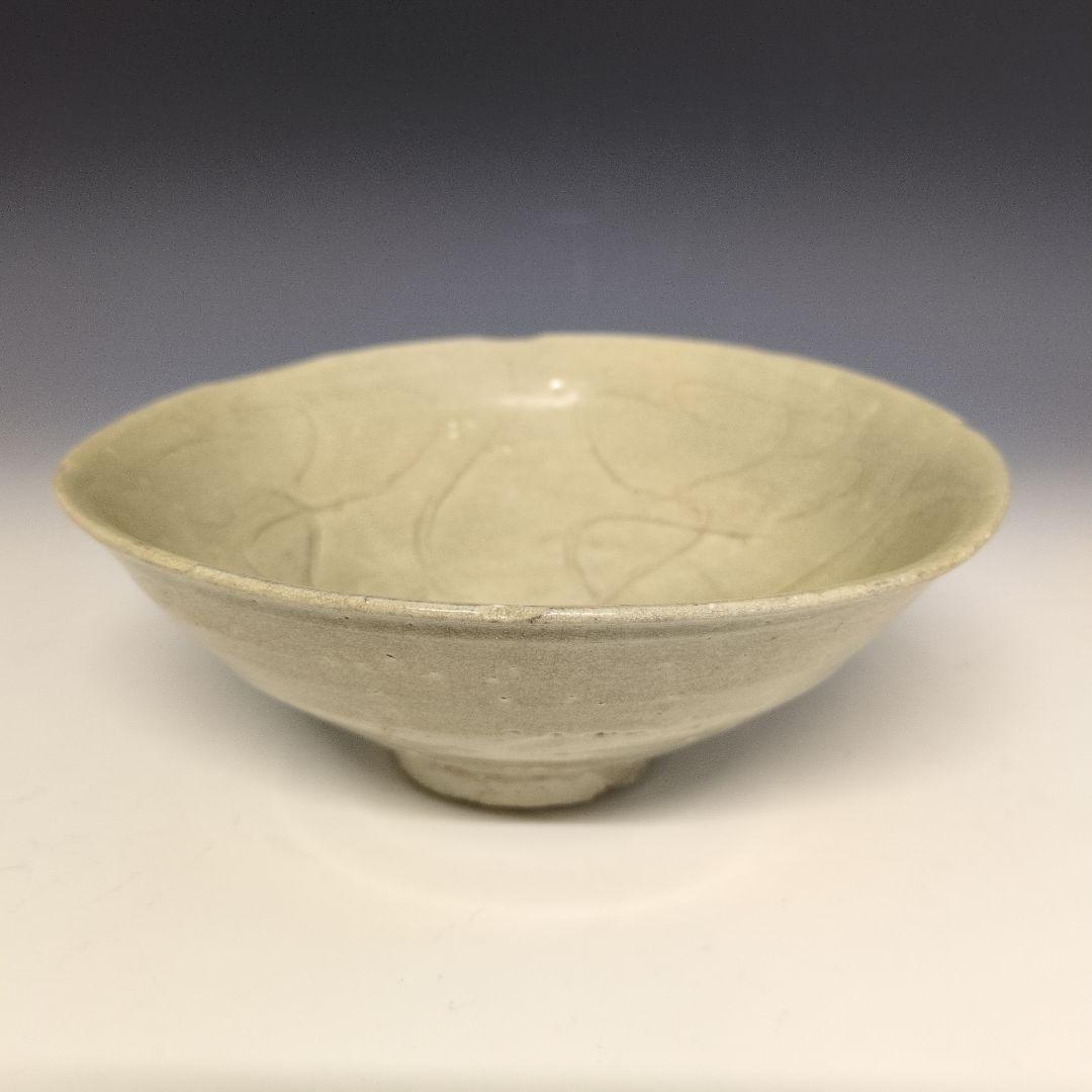 越州窯青磁刻文碗 宋時代