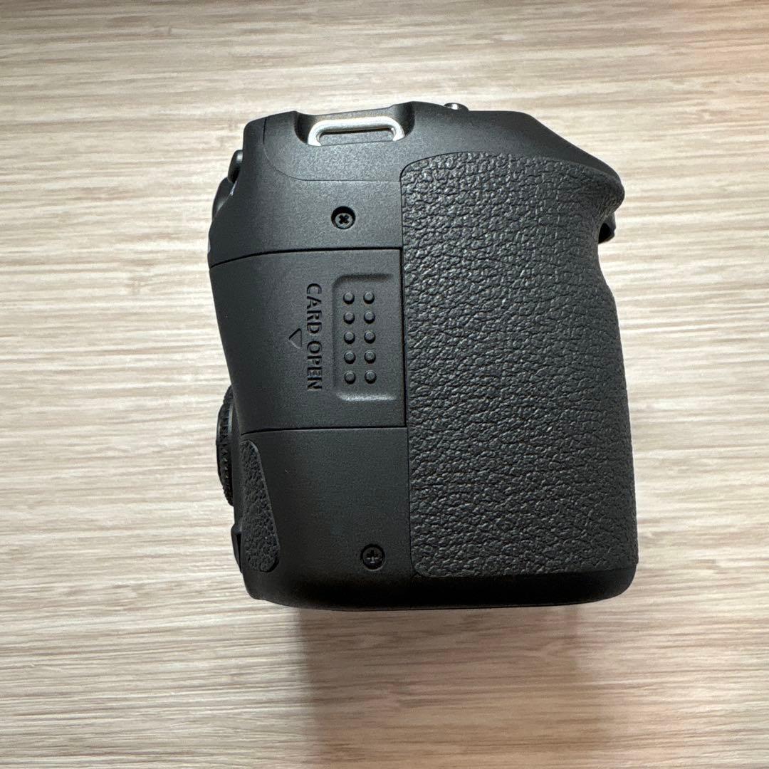 Canon EOS 90D 本体 バッテリー・チャージャー付き