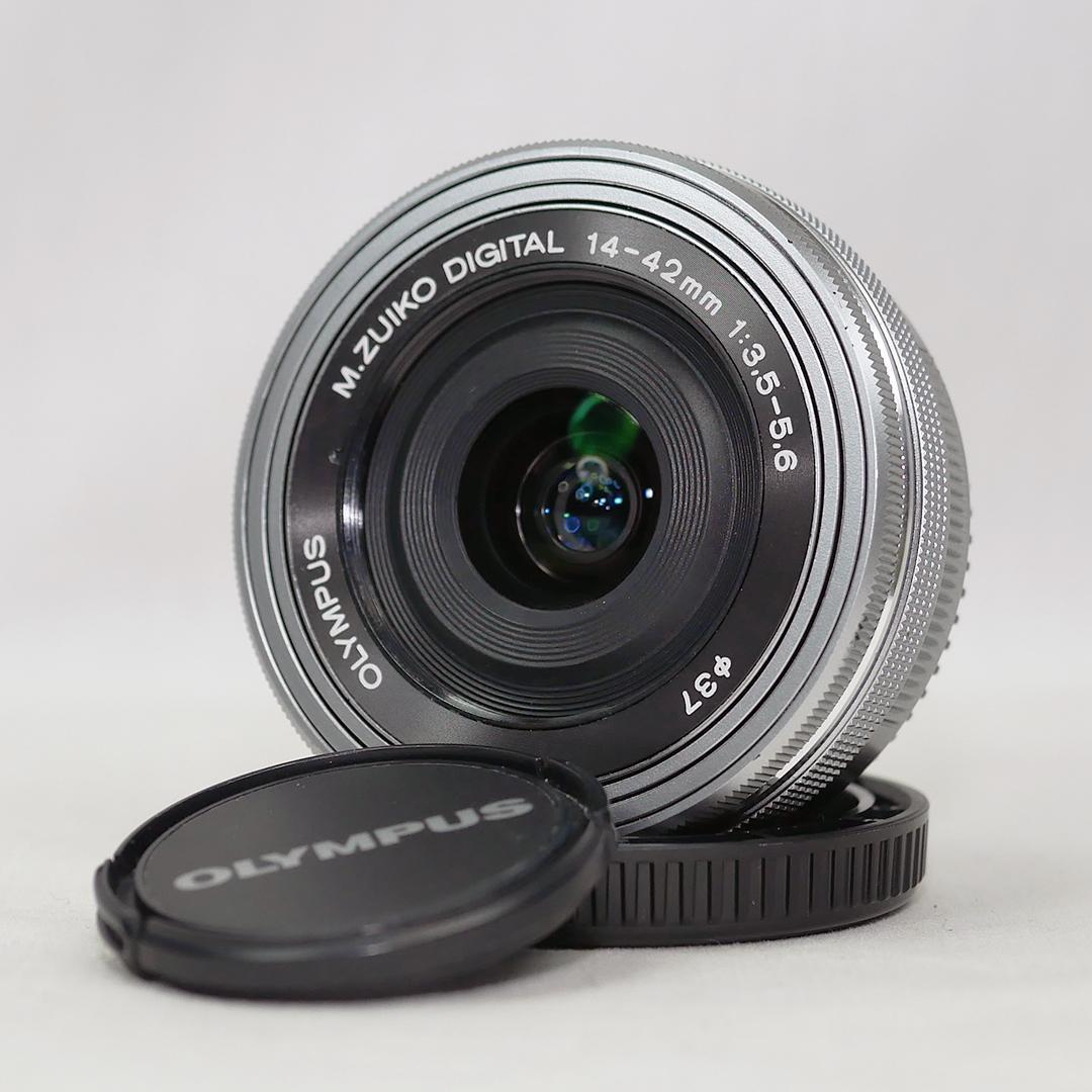 OLYMPUS 電動パンケーキレンズ M.ZUIKO 14-42mm シルバー