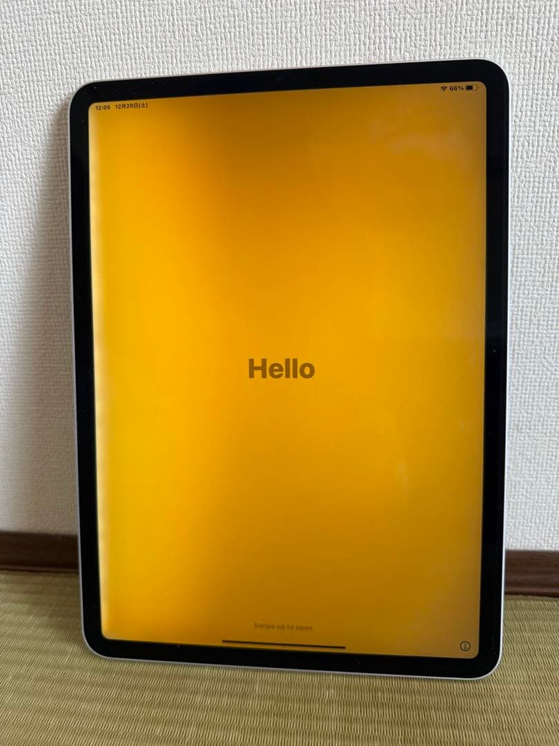 Apple iPad 第２世代　１２８GBシルバー部品取り