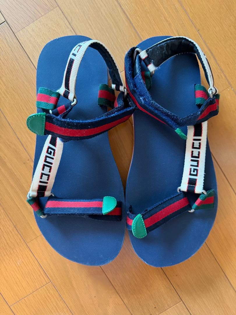 GUCCI サンダル