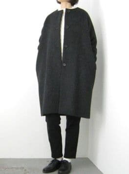 TRAVAIL MANUEL ソフトメルトンノーカラーコート黒美品