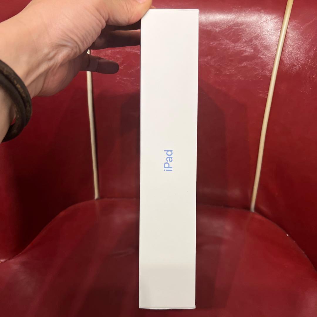 iPad A16 Wi-Fiモデル　128GB ブルー　第11世代　新品未開封