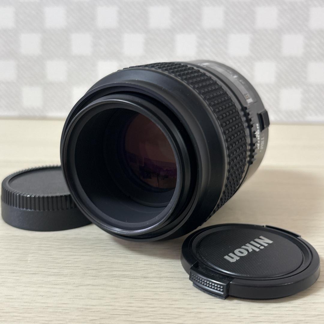 Nikon ニコン AF NIKKOR 105mm F2.8 D