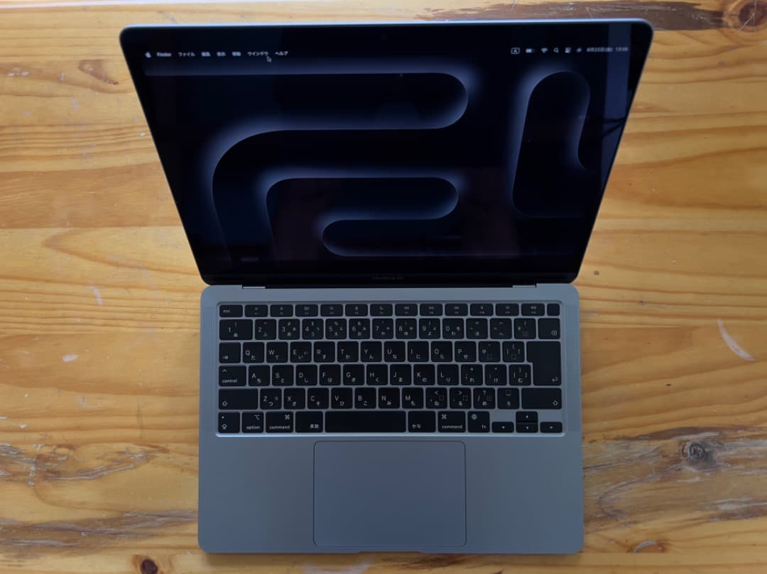 MacBook Air 2020 M1スペースグレー