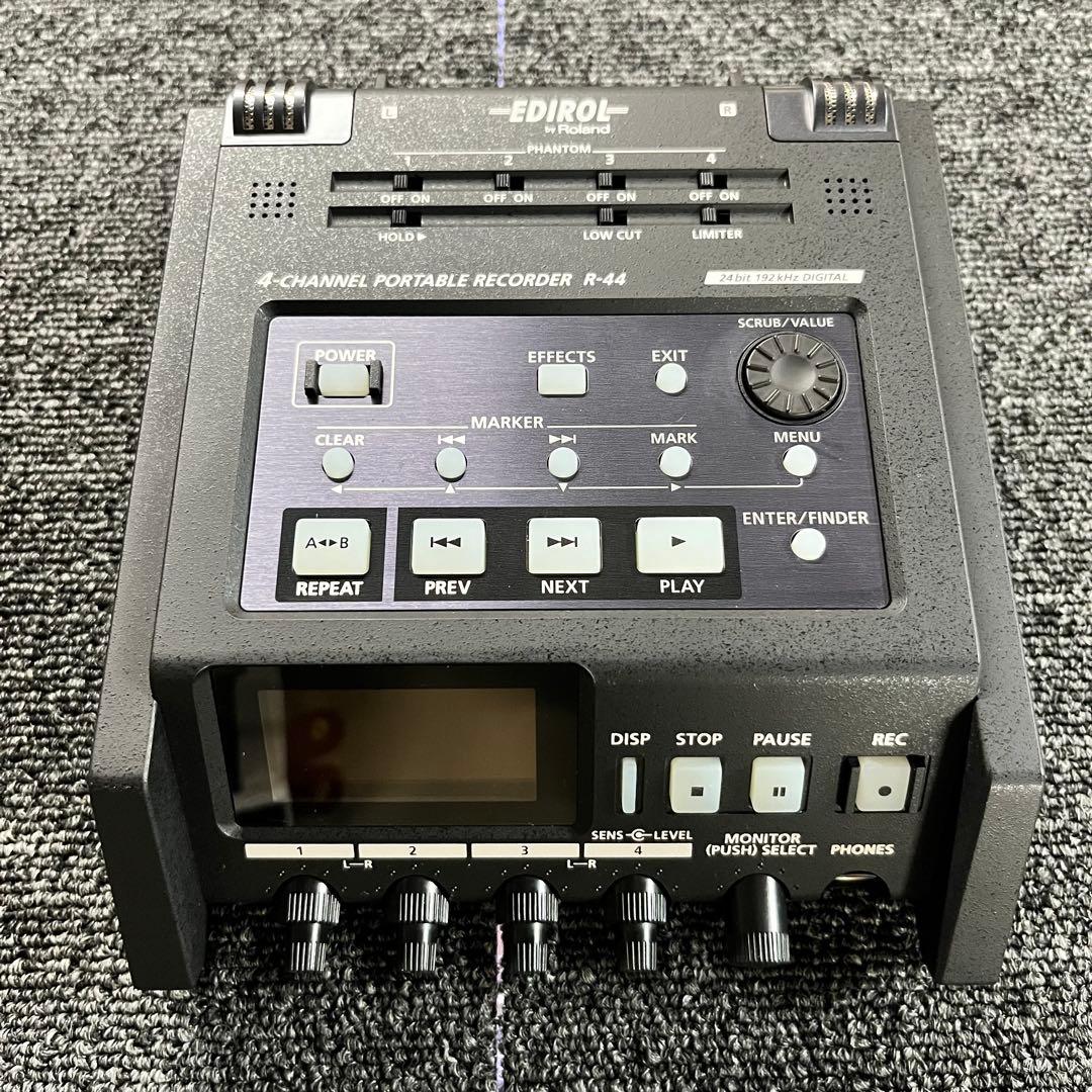 【11247】4ch ポータブルレコーダー R-44