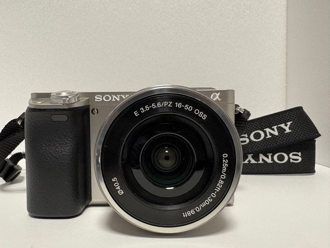 SONY α ミラーレス一眼カメラ E 16-50mm